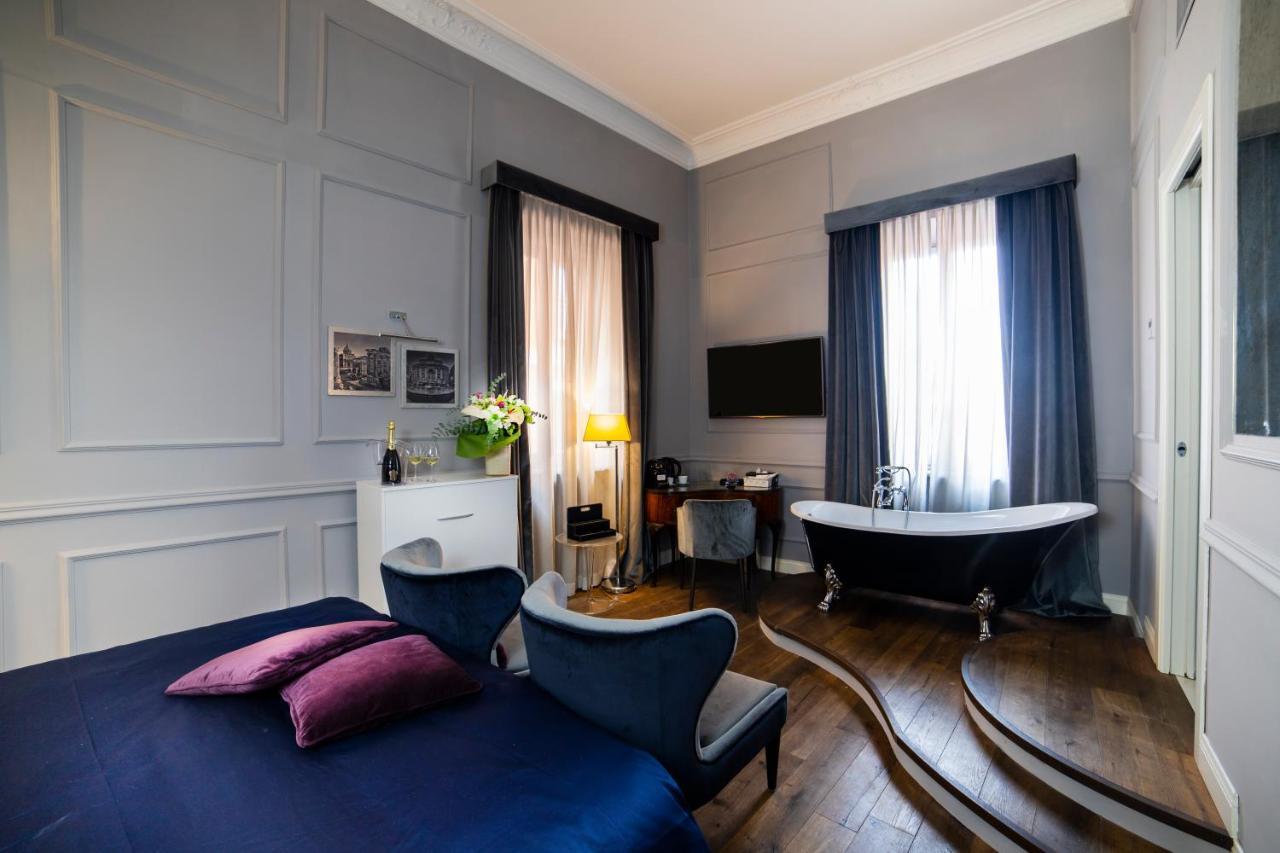 Relais San Lorenzo In Lucina Roma Esterno foto